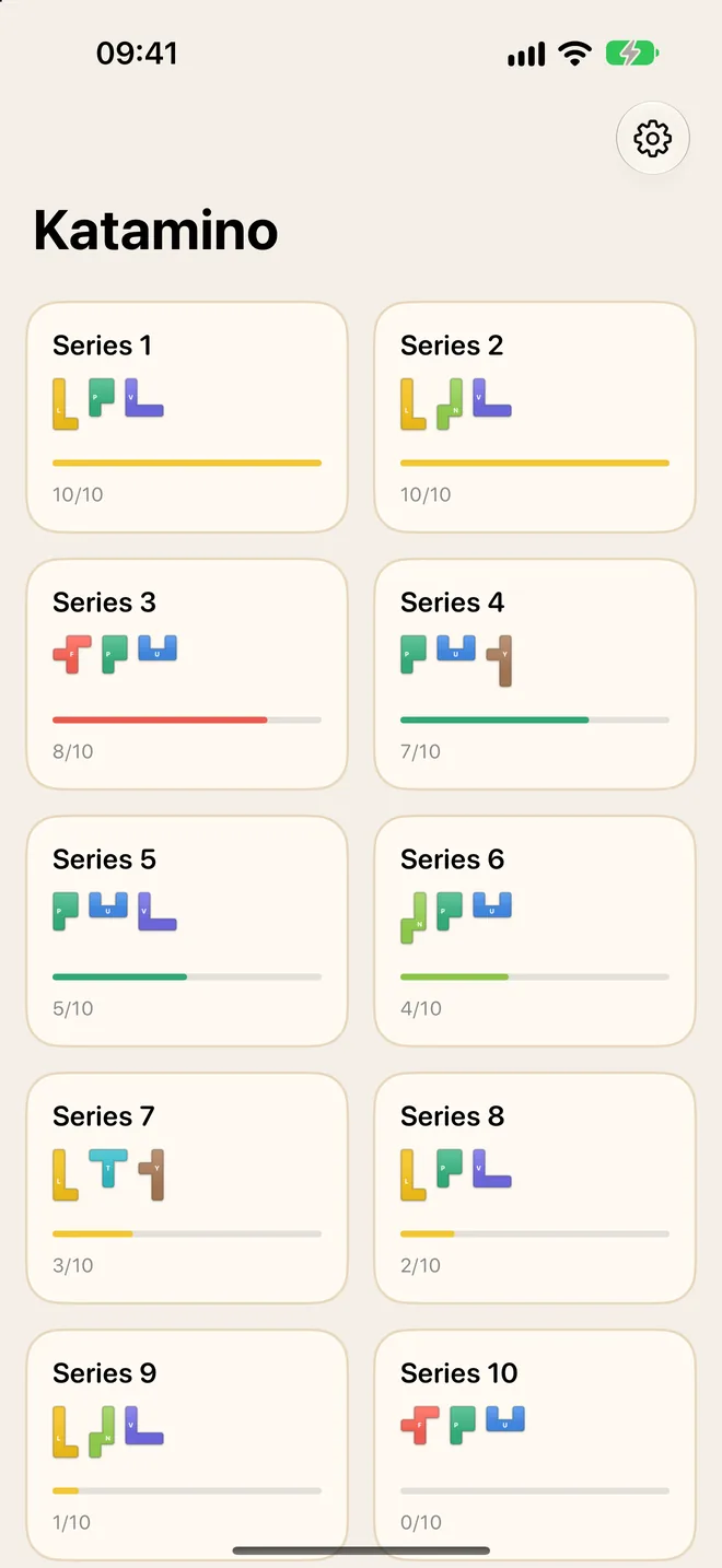 Katamino home screen: a grid of series cards, each with its first three pieces, a progress bar and a count such as 8/10.